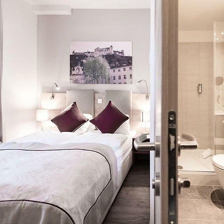 Hotel Junior By Max 70 Salzburgo Exterior foto